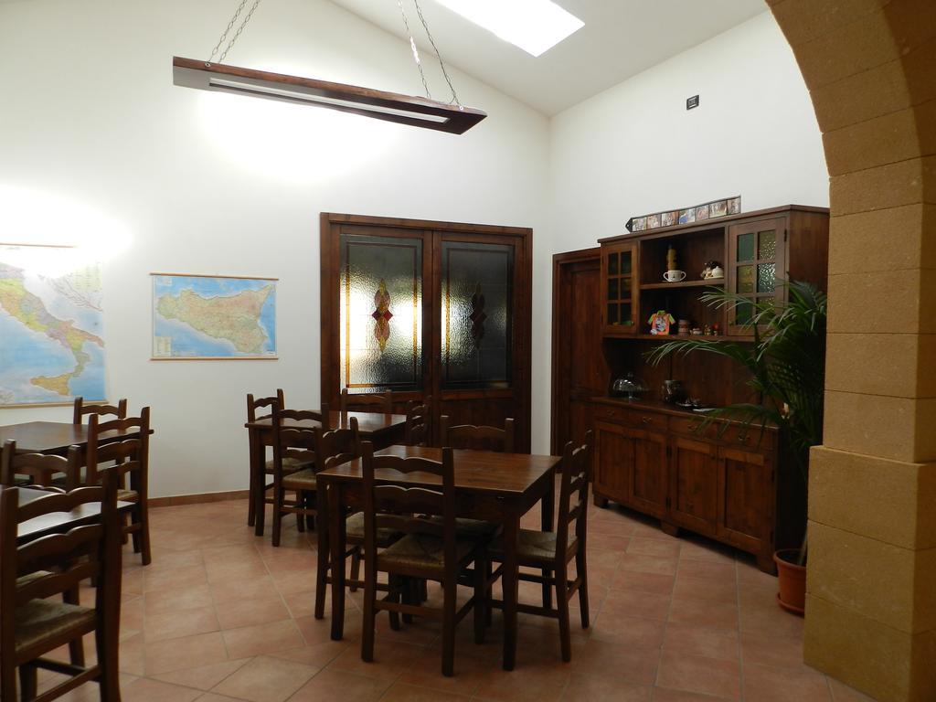 Baglio Olivastro Bed & Breakfast Digerbato Exterior foto