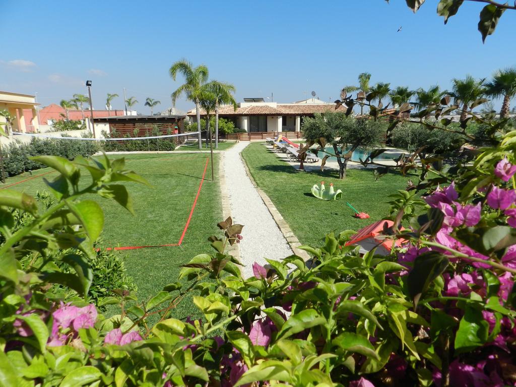 Baglio Olivastro Bed & Breakfast Digerbato Exterior foto