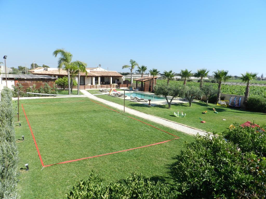 Baglio Olivastro Bed & Breakfast Digerbato Exterior foto
